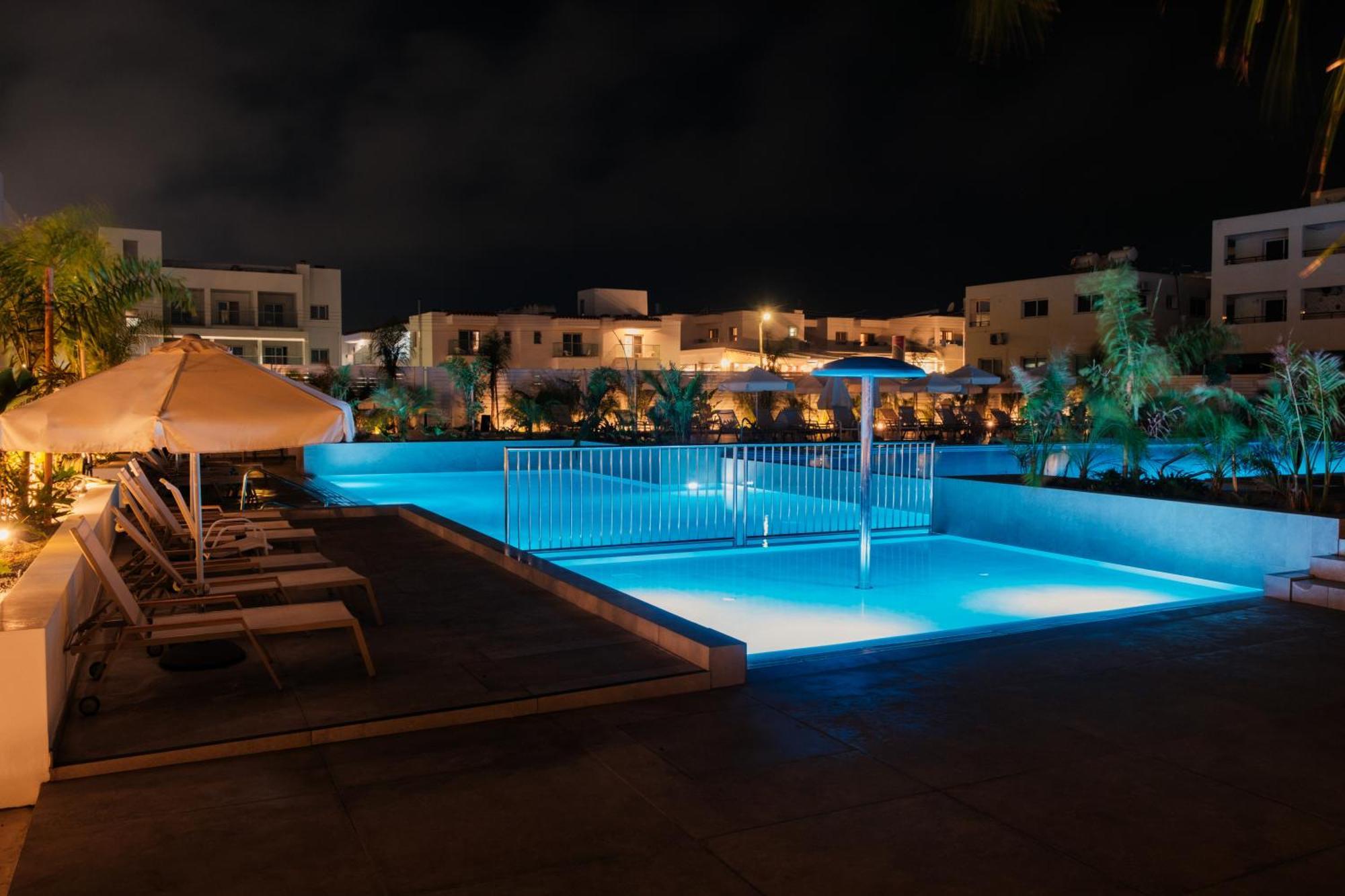 Abacus Suites Agia Napa Exterior foto