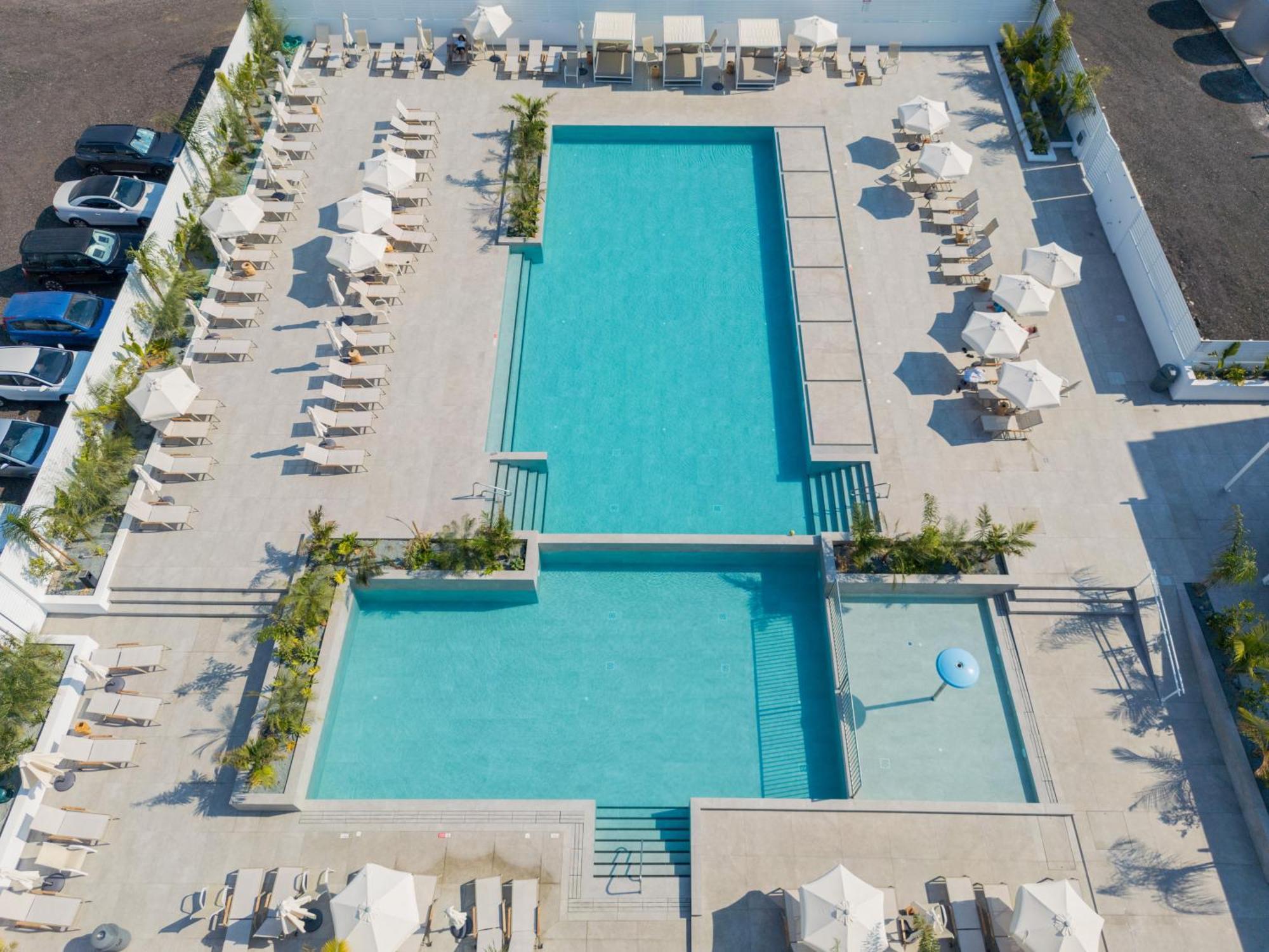 Abacus Suites Agia Napa Exterior foto