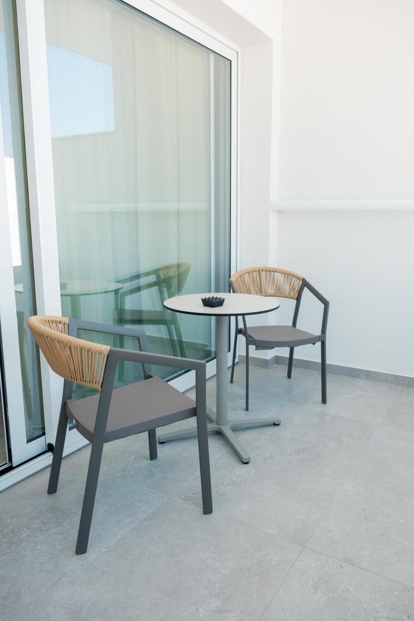 Abacus Suites Agia Napa Exterior foto